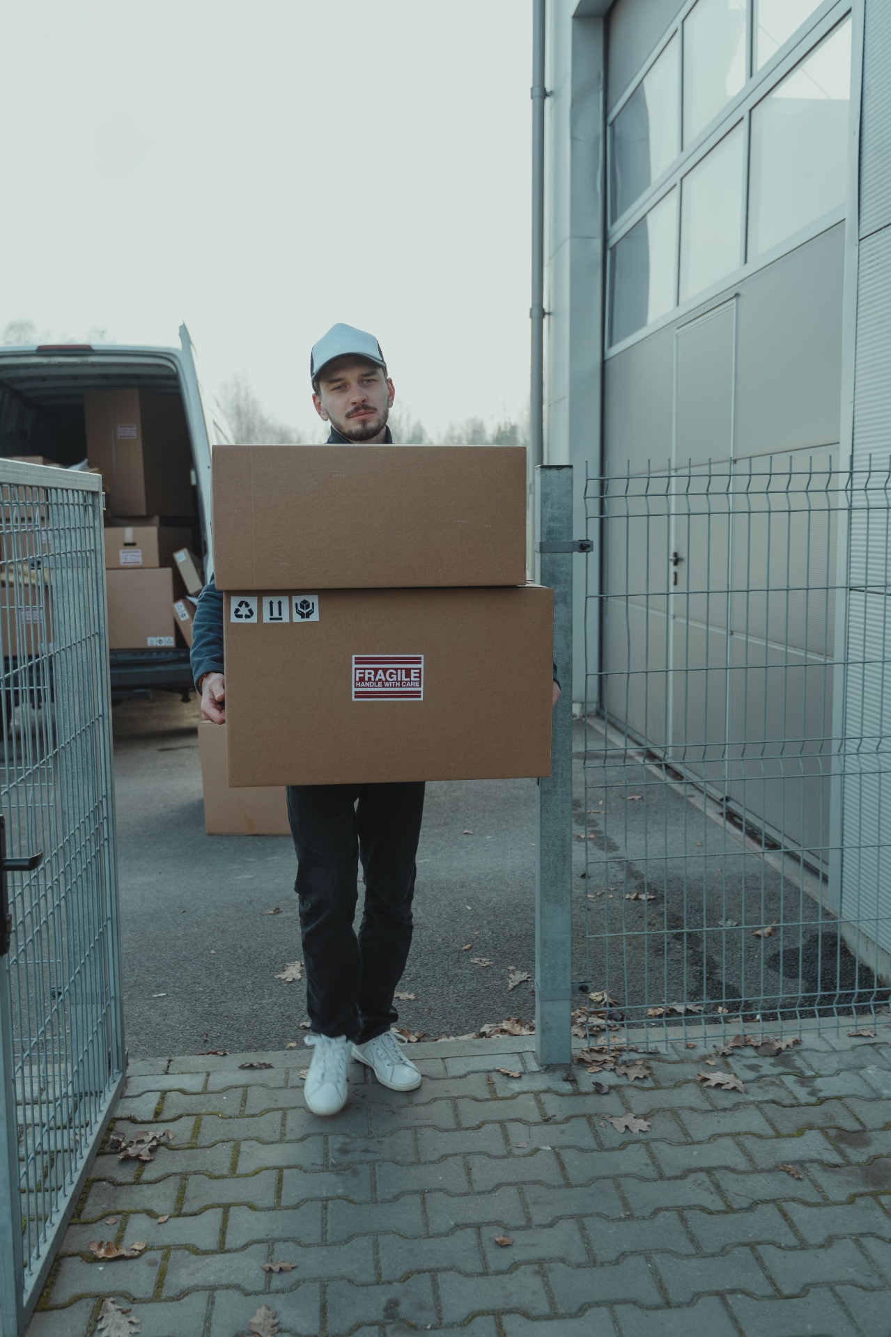 Transport kartonów i mebli w Szczecinie | Mrówka Trans